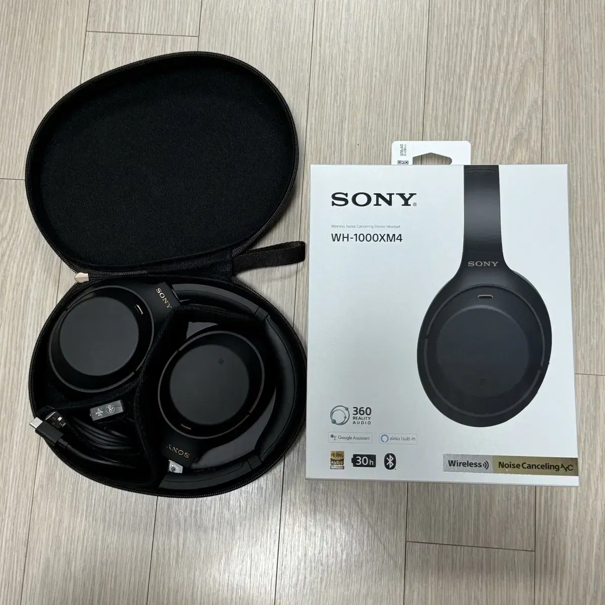 소니 Sony WH-1000XM4 Black